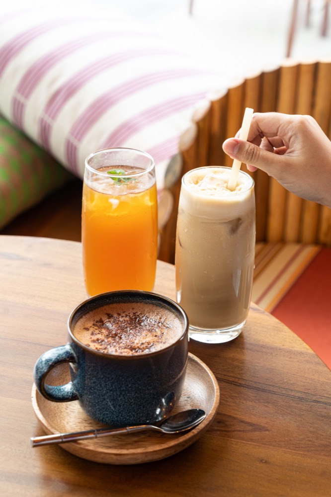 auro chocolate cafe